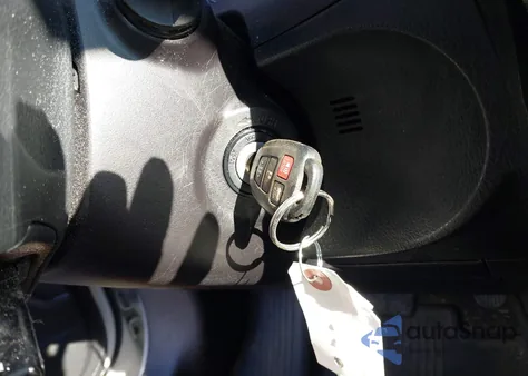 2018 Toyota Corolla Le from USA, damaged, VIN 2T1BURHE3JC038623